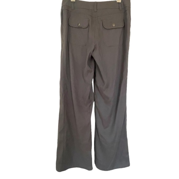 Chico’s Pants Gray Modal Blend wide leg pockets silky Size 2 - Picture 3 of 7